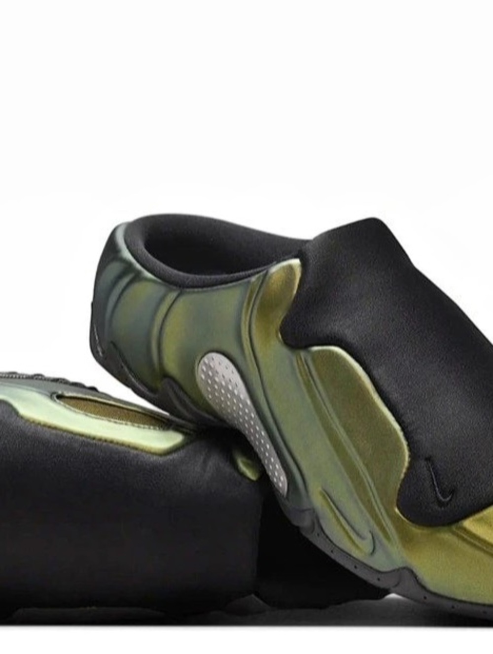 Nike Clogposite Slip-On Clogs – Size 9